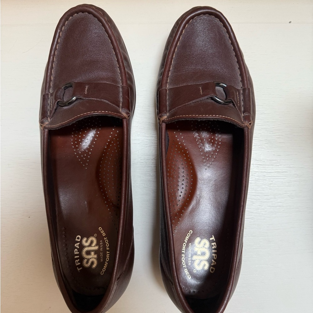 SAS Women's Brown Loafers 9M